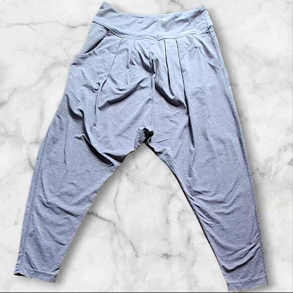 Lululemon Size 6 Happy Hatha Heathered Fossil - Picture 1 of 6